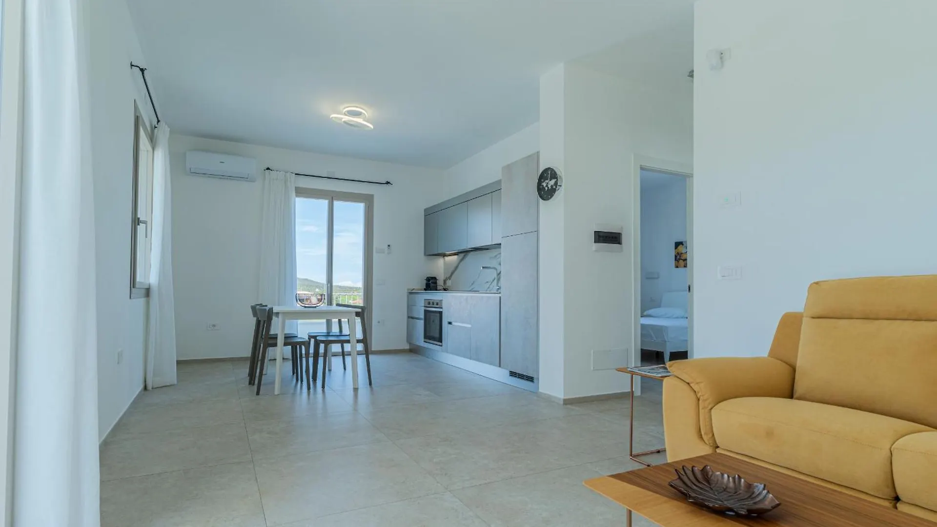 Le Conchiglie Apartments With Pool By Wonderful Italy Olbia